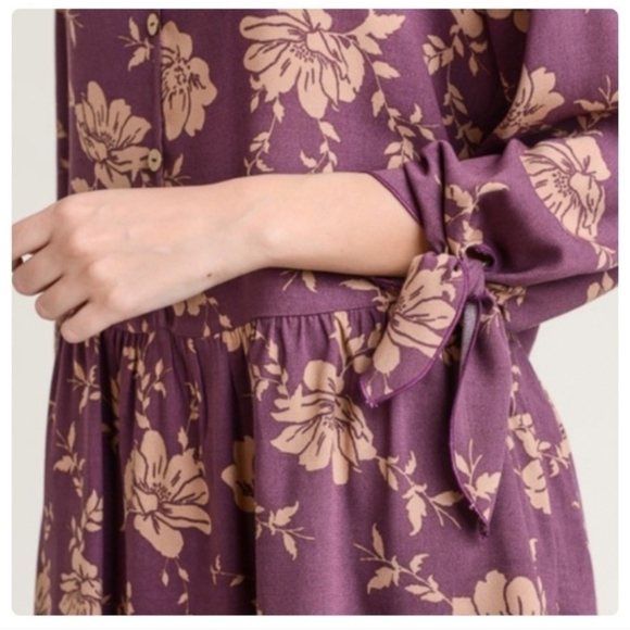 💚HP💚Bohemian V-Neck Floral Plum Tie-Sleeve Peplum Top - Picture 5 of 6